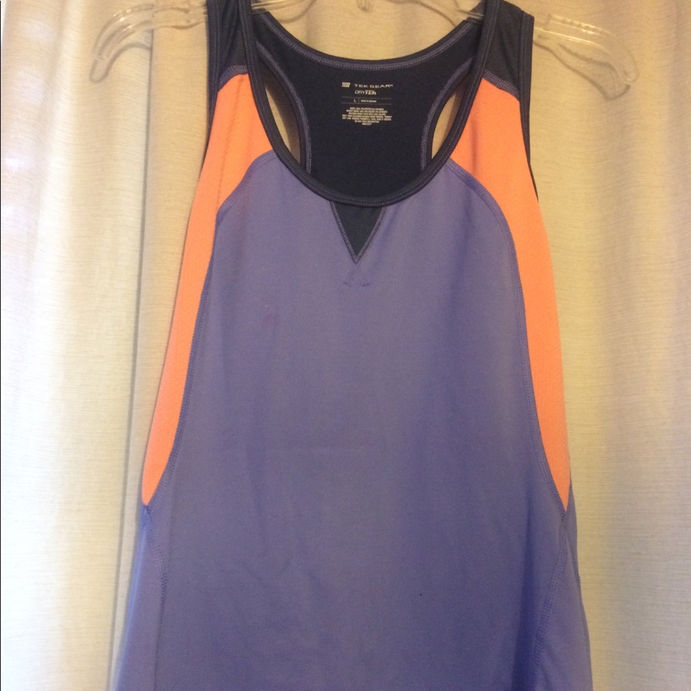 Workout tank top